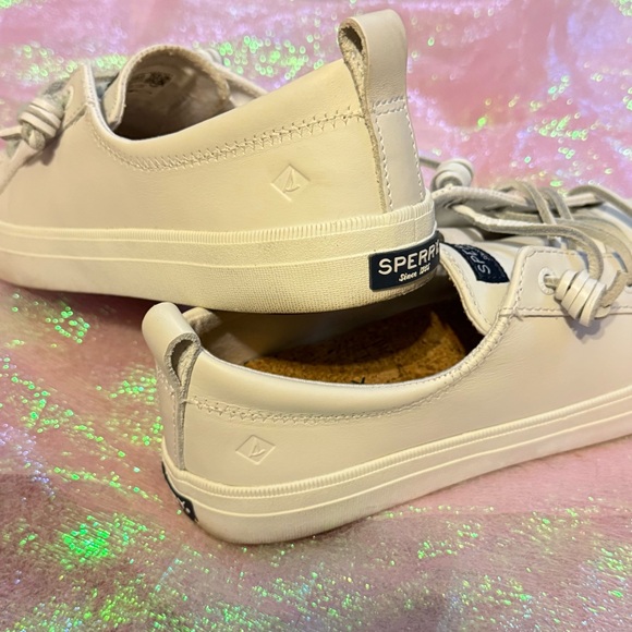 ⚓️Sperry Crest Vibe Leather Sneakers in All White - Picture 11 of 16